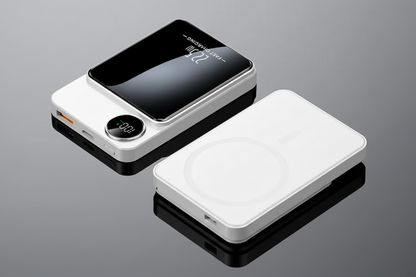 MagSnap Wireless Power Bank