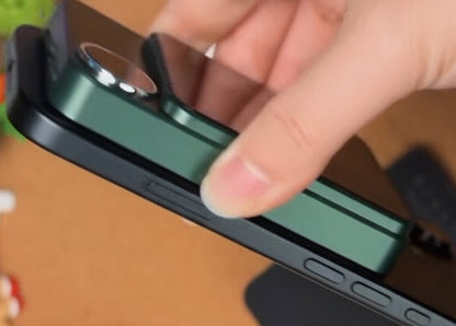 MagSnap Wireless Power Bank