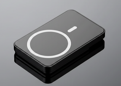 MagSnap Wireless Power Bank